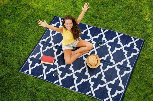 Tips for Selecting Outdoor Rugs