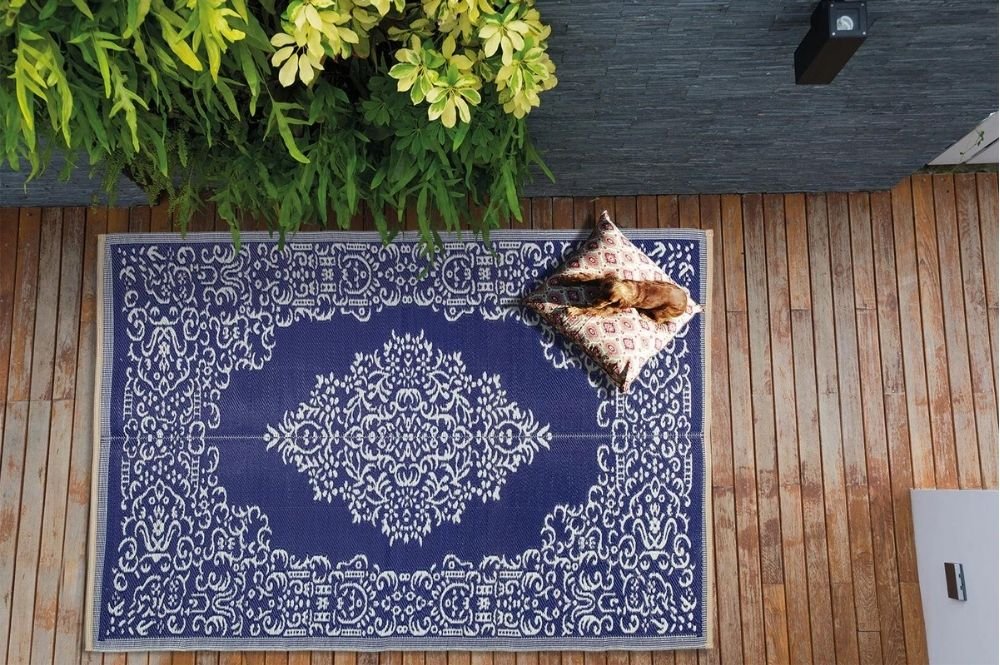 Types of Rugs You Can Buy in Summer