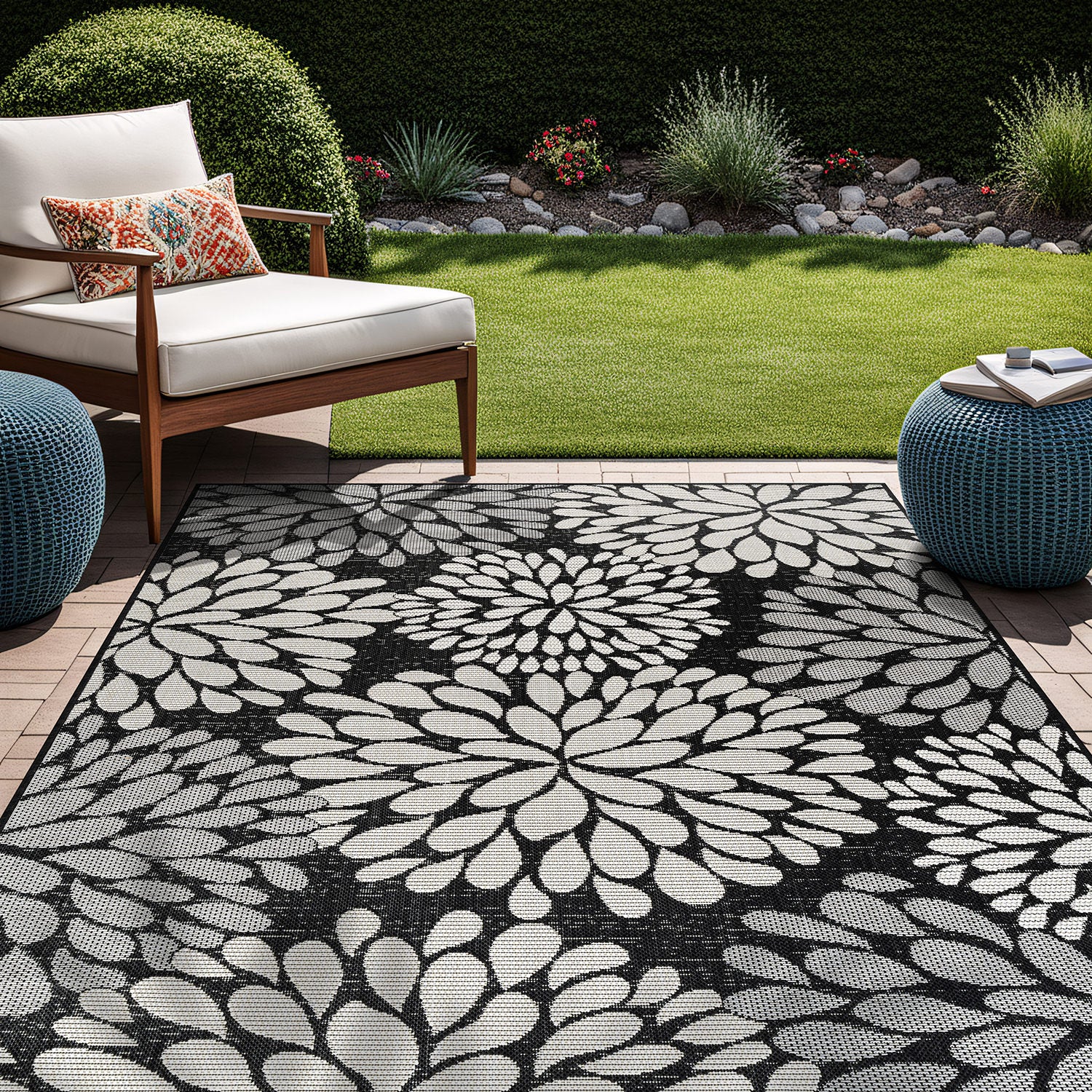 California Dark Gray Floral Indoor Outdoor Rug