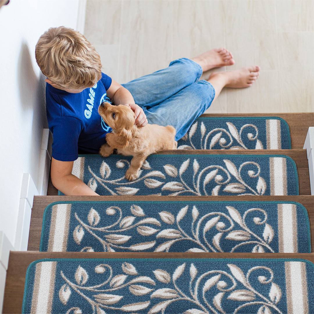 Non-Slip blue Indoor Stair Treads Floral set of 8 set of 15