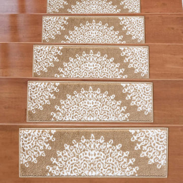 Valencia Beige Medallion Non-Slip Stair Treads Rug-Setof7